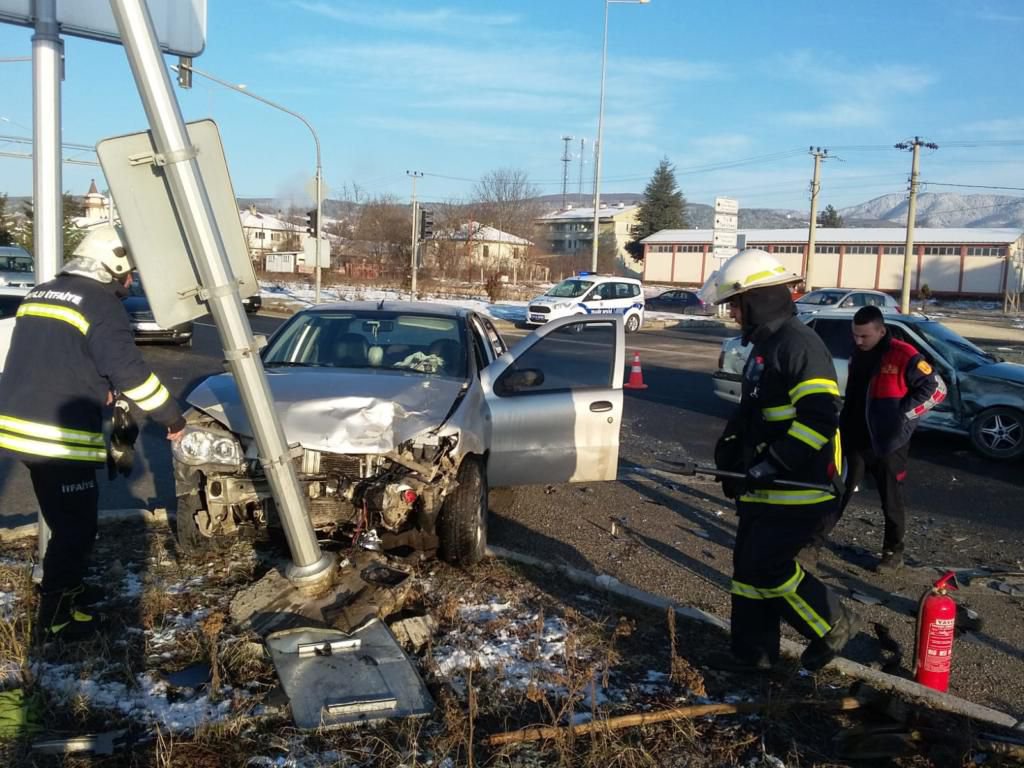 YİNE O KAVŞAK YİNE KAZA....