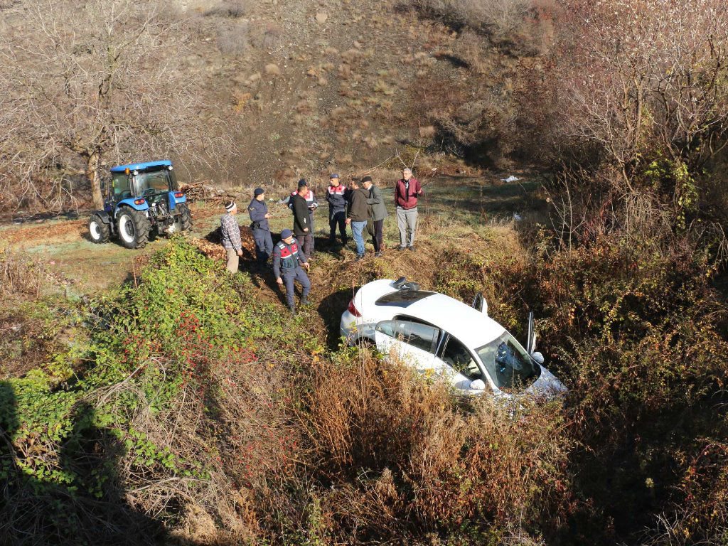 YOĞUN SİS KAZA GETİRDİ