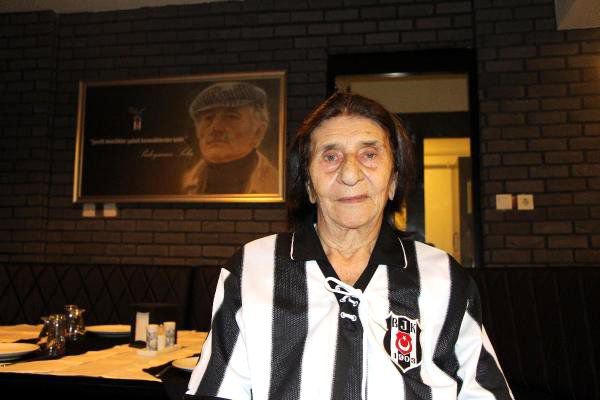 YOK BÖYLE BİR BEŞİKTAŞ SEVGİSİ
