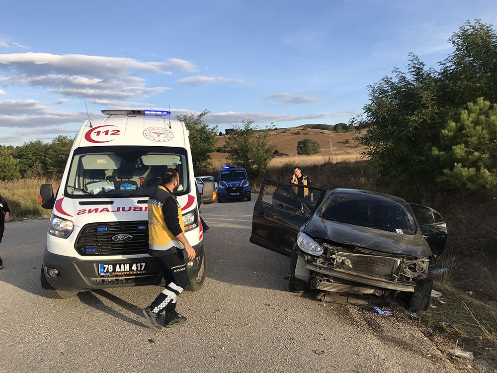 YOL ORTASINDA CAN PAZARI