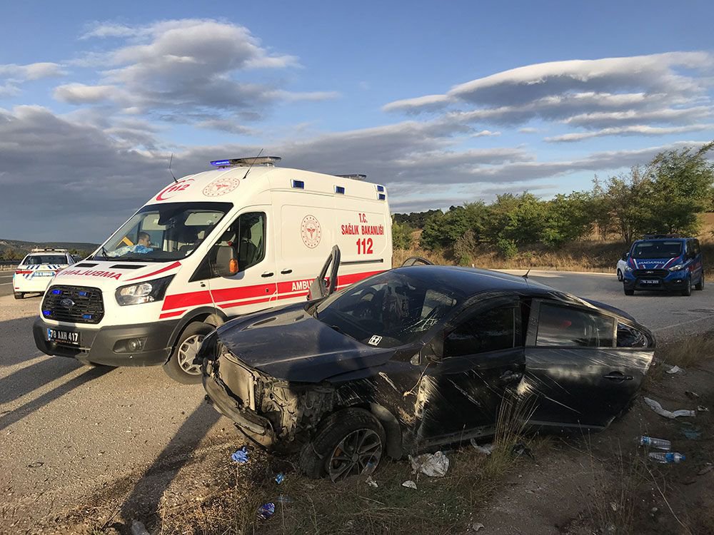 YOL ORTASINDA CAN PAZARI