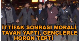 FATİH METİN GENÇLERLE HORON TEPTİ