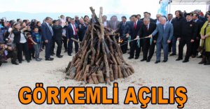 KÖROĞLU PARKI'NA GÖRKEMLİ AÇILIŞ