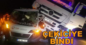 OTOYOL KENARINDA FECİ KAZA