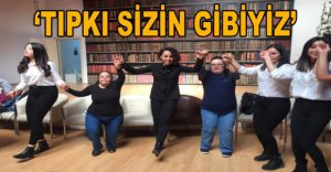 ÖZEL ÖĞRENCİLERLE DANS EDİP EĞLENDİLER