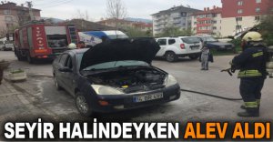 SEYİR HALİNDEKİ OTOMOBİL ALEV ALDI