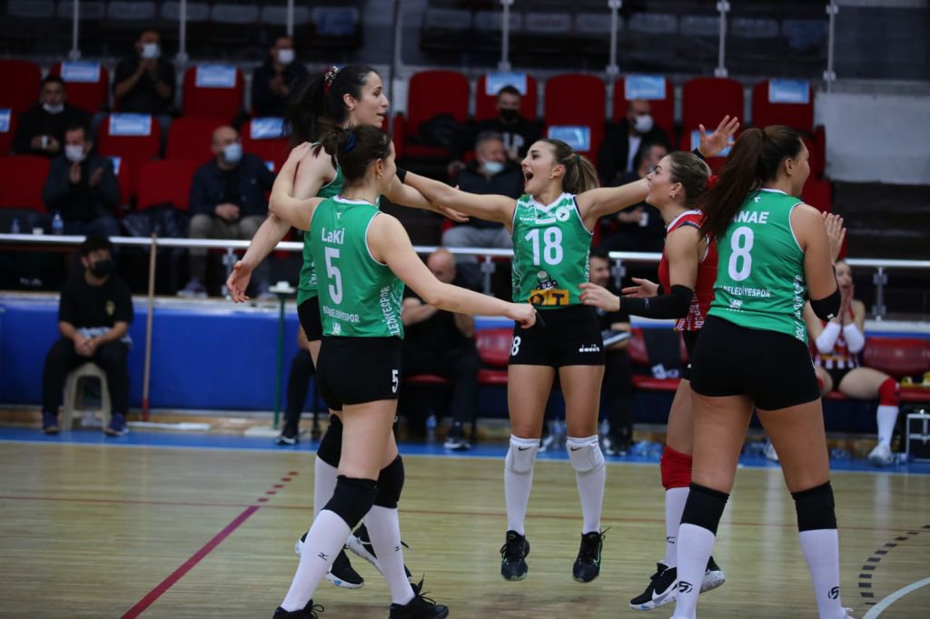 KIZLARIMIZ ADIM ADIM HEDEFE GİDİYOR