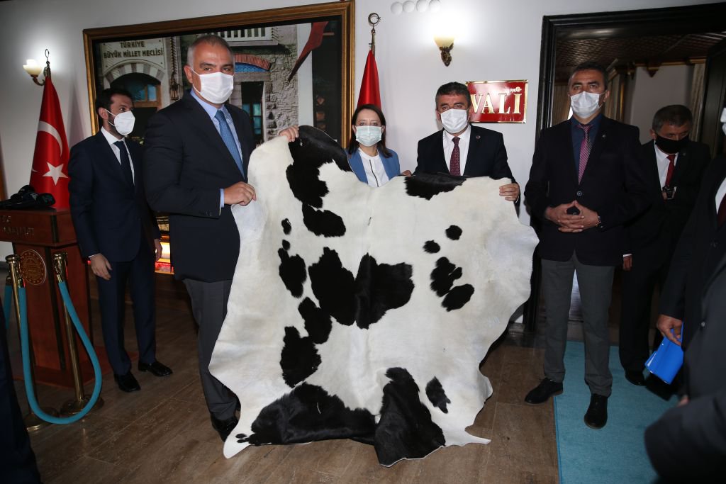 BAKAN ERSOY BOLU'YA GELDİ