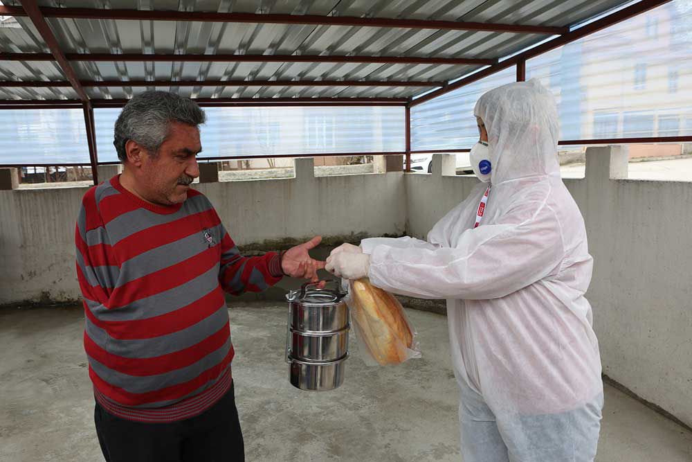 BELEDİYE'DEN EVLERE SERVİS