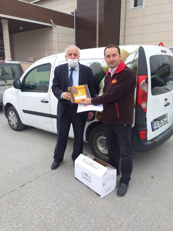 BOLÇİ’DEN SAĞLIK ÇALIŞANLARINA JEST