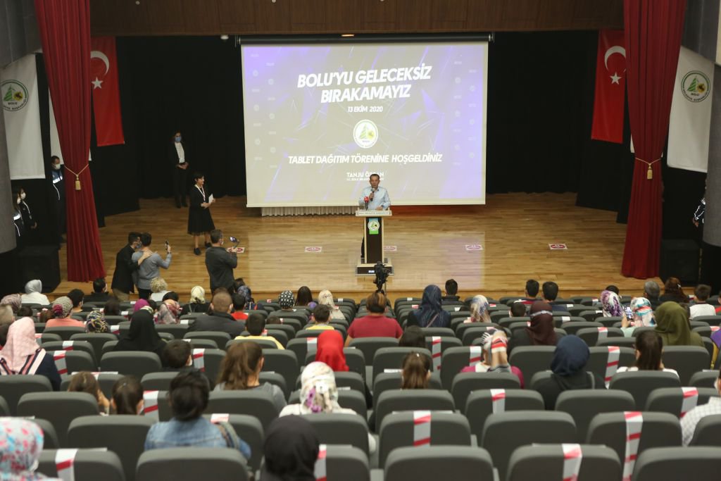 BOLU BELEDİYESİ TABLET DAĞITIMLARI BAŞLADI