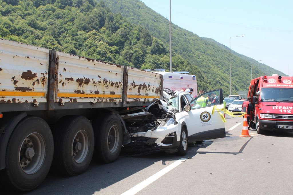 BOLU DAĞI’NDA FECİ KAZA!