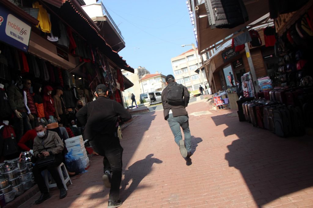 BOLU SOKAKLARINDA HAREKETLİ DAKİKALAR