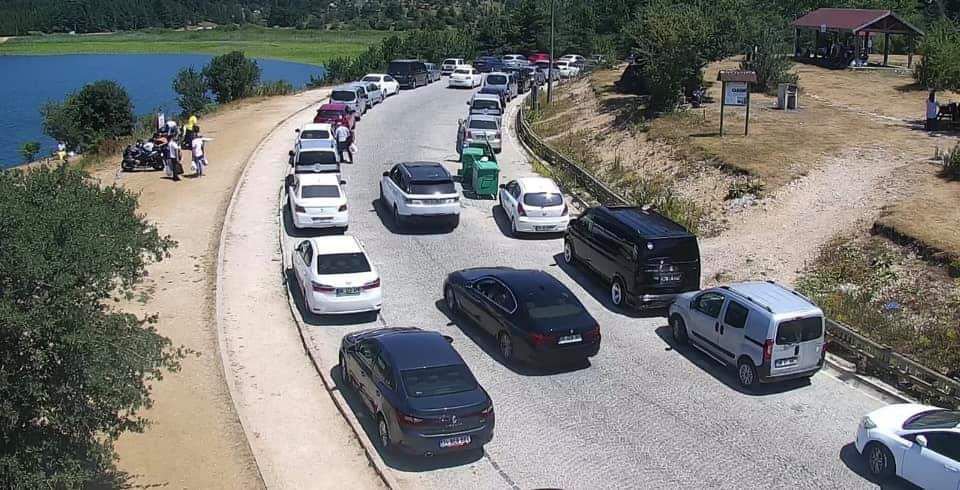 TATİLCİLER BOLU'YA AKIN ETTİ