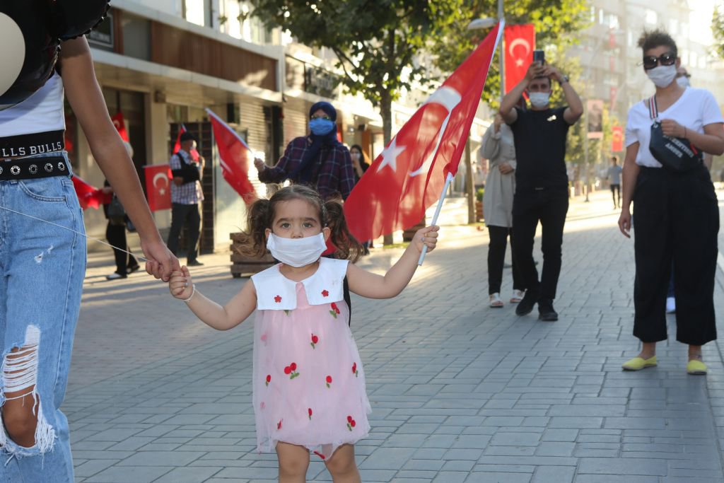 BOLU'DA COŞKULU ZAFER YÜRÜYÜŞÜ