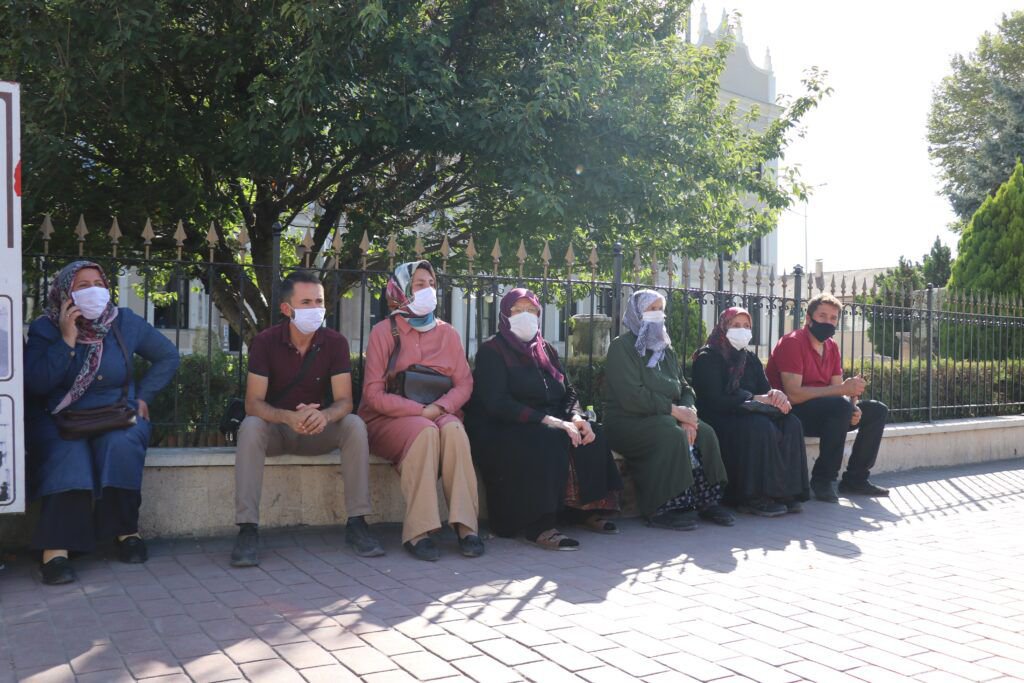 BOLU'DA KAÇAK İŞLETMELERE YIKIM KARARI