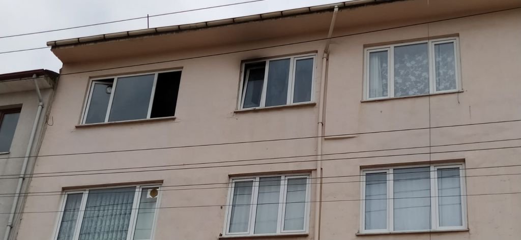 BOLU'DA KORKUTAN YANGIN