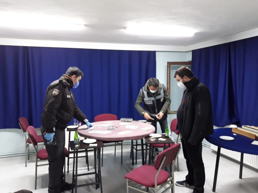 BOLU’DA KUMAR OYNANAN EVE BASKIN