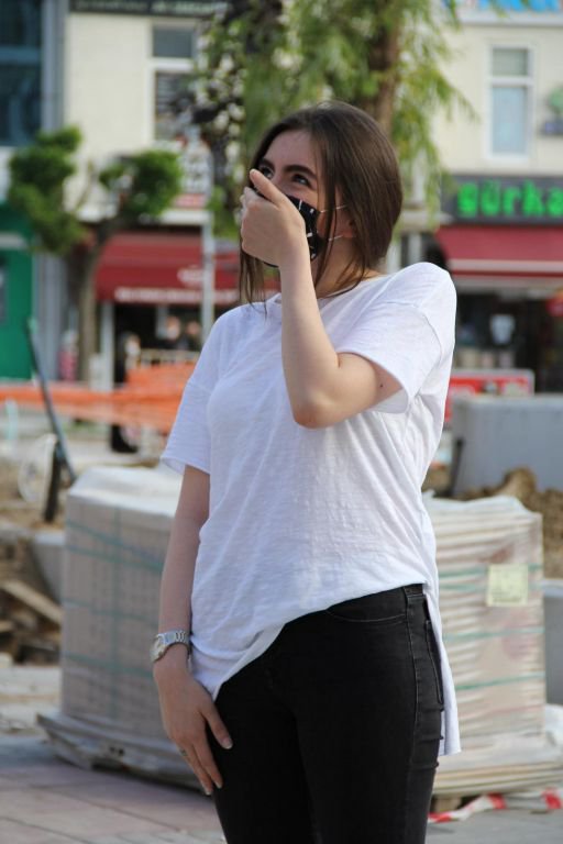 CADDE ORTASINDA EVLENME TEKLİFİ