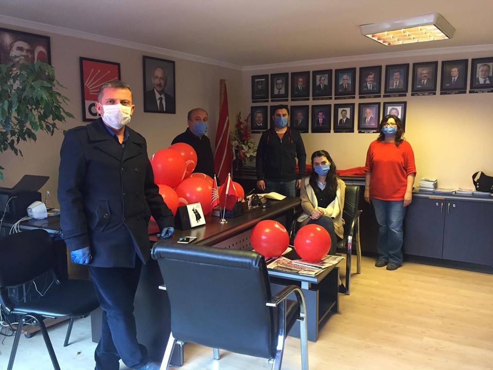 CHP 23 NİSAN'I BÖYLE KUTLADI