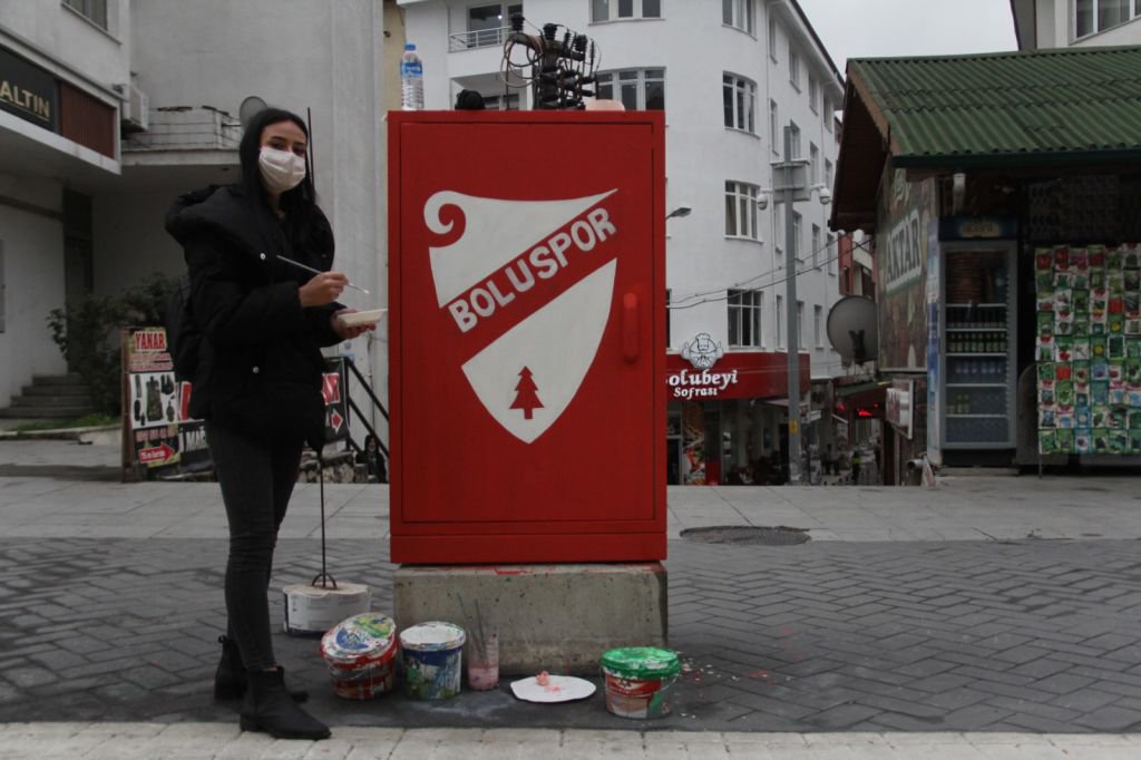 CHP'Lİ GENÇLERDEN BOLUSPOR'A DESTEK