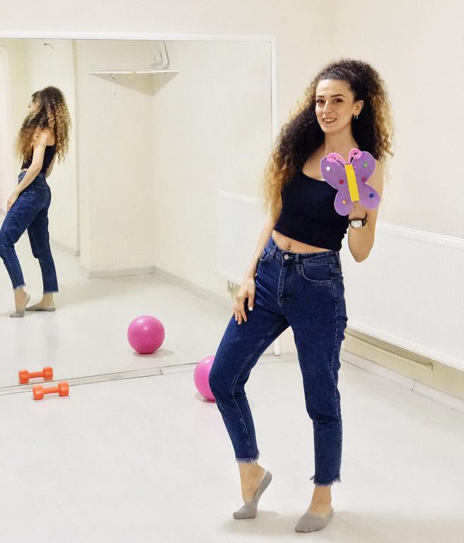 ÇOCUKLARA ÖZEL YOGA DERSLERİ BAŞLIYOR