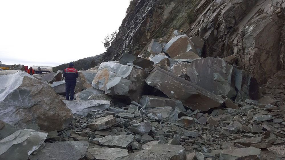 MUDURNU ANKARA YOLUNDA HEYELAN