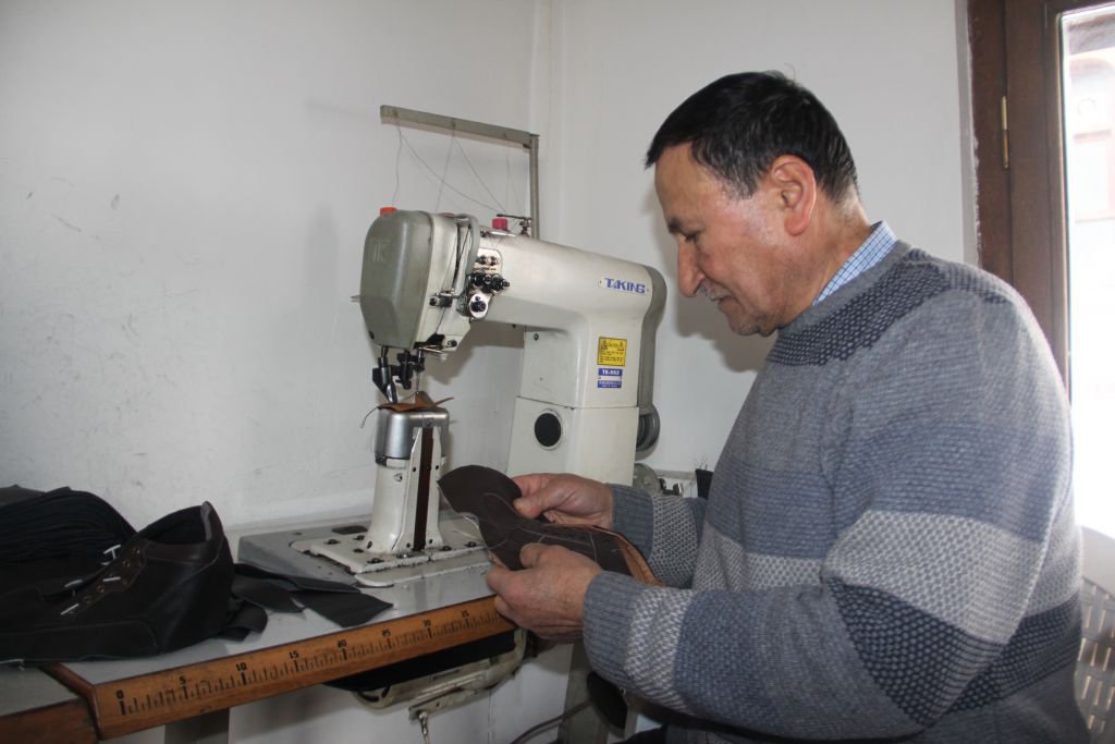 ESKİMEYEN MESLEK AŞKI…