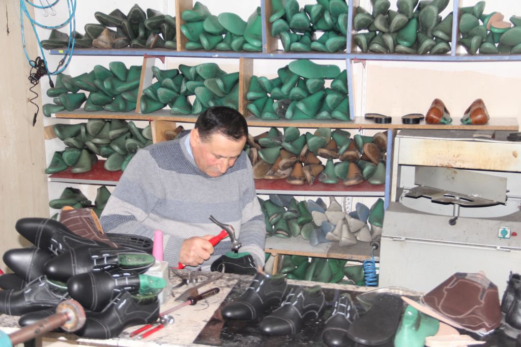 ESKİMEYEN MESLEK AŞKI…