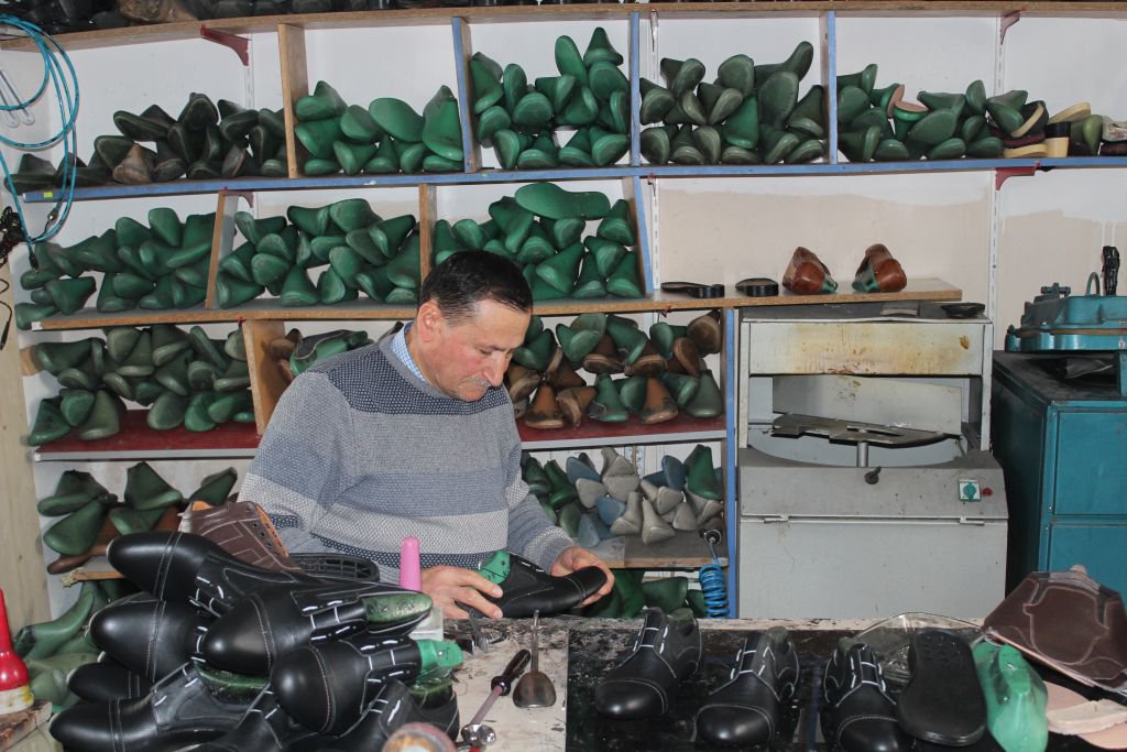 ESKİMEYEN MESLEK AŞKI…