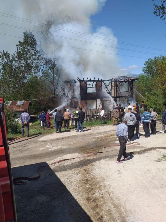 EV KULLANILAMAZ HALE GELDİ