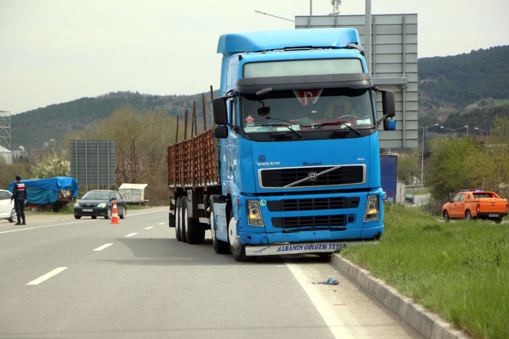 SÜRÜCÜLER BİRBİRİNİ SUÇLADI