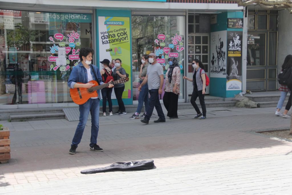 GÜN GENÇLERİN GÜNÜ