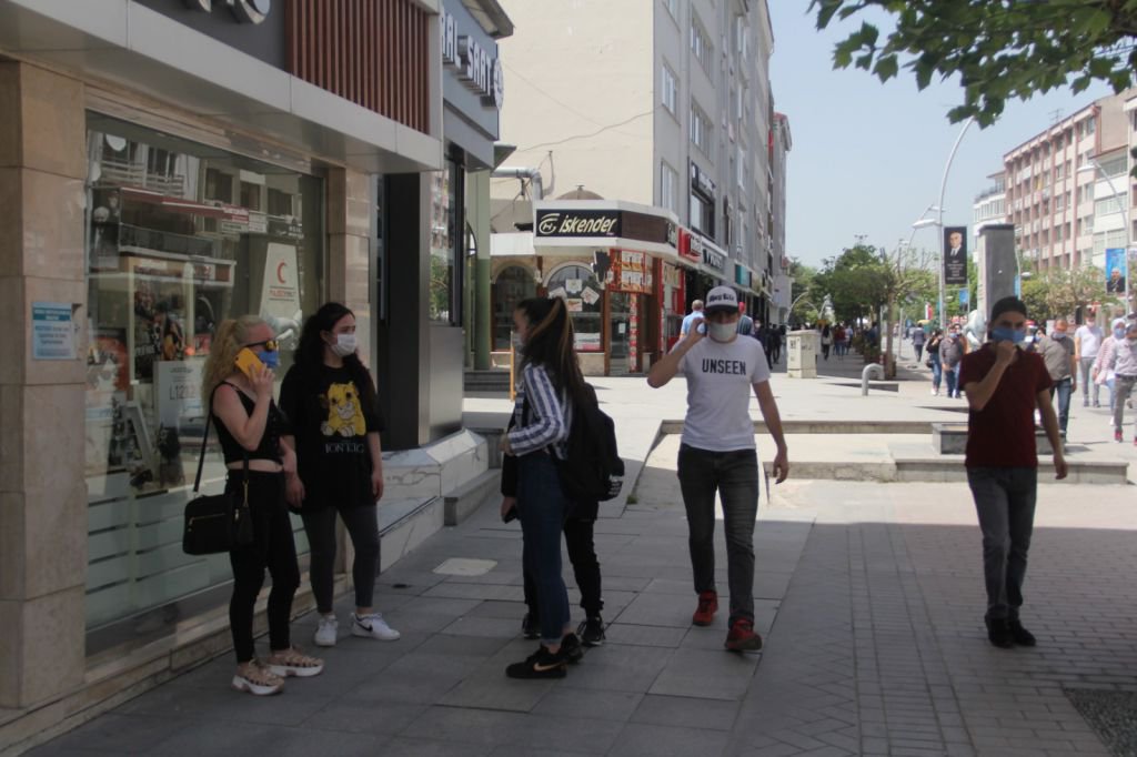 GÜN GENÇLERİN GÜNÜ