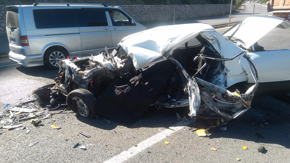 HURDAYA DÖNEN ARAÇTA CAN VERDİ