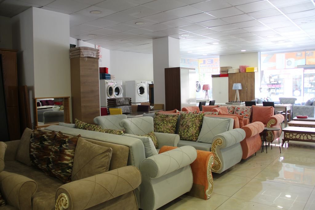 “İKİNCİ EL EŞYA SATIŞLARI AZALDI”