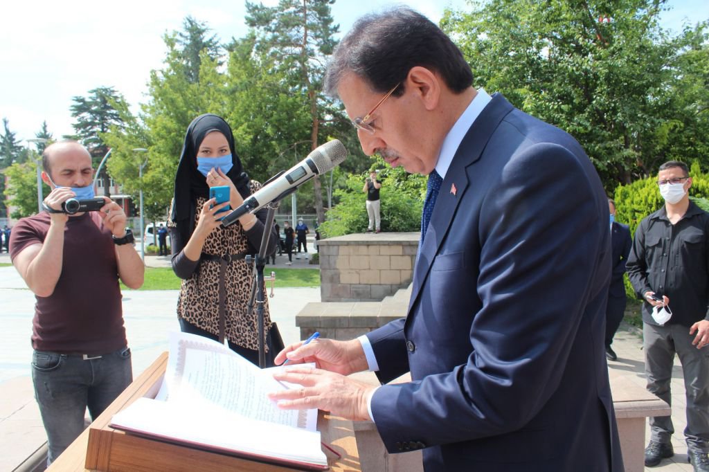 86 YILDIR AYNI GURURLA ATAM..