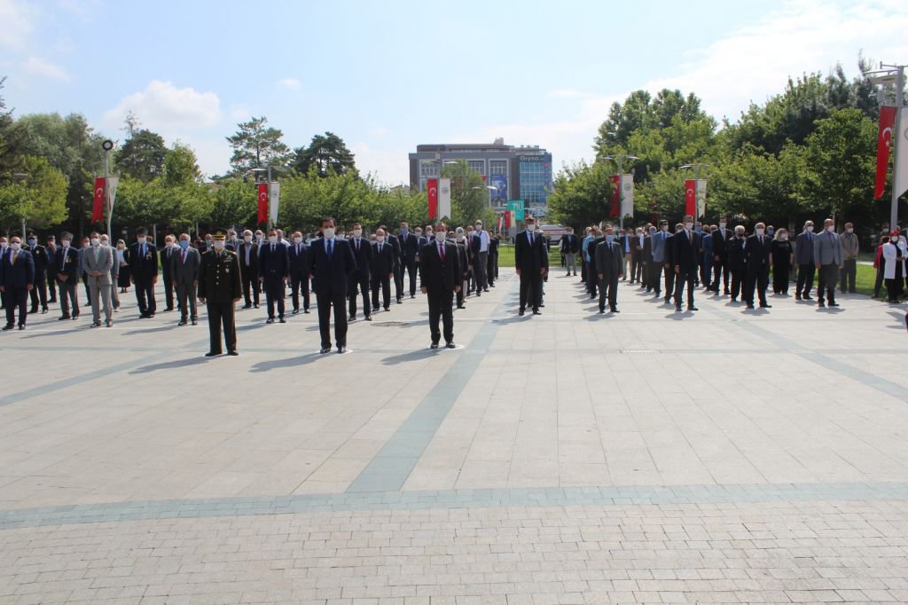 86 YILDIR AYNI GURURLA ATAM..