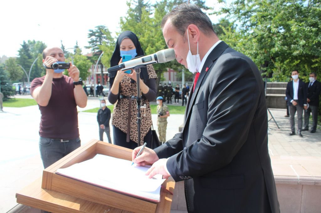 86 YILDIR AYNI GURURLA ATAM..