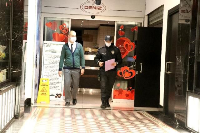 İŞYERLERİ GÖZYAŞLARIYLA KAPANDI