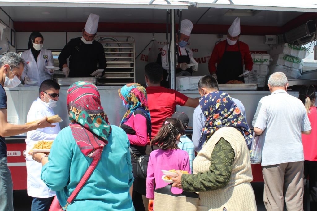 'IZA' BUĞDAYI ESNAFA TEK TEK TANITILDI