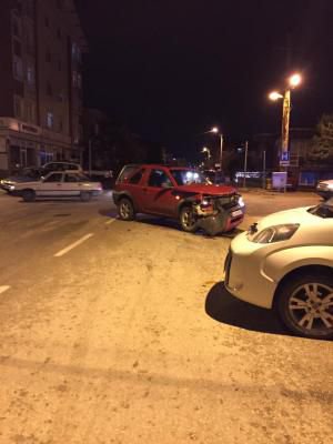 KAFA KAFAYA ÇARPIŞTILAR