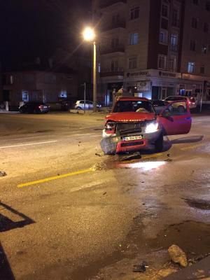 KAFA KAFAYA ÇARPIŞTILAR