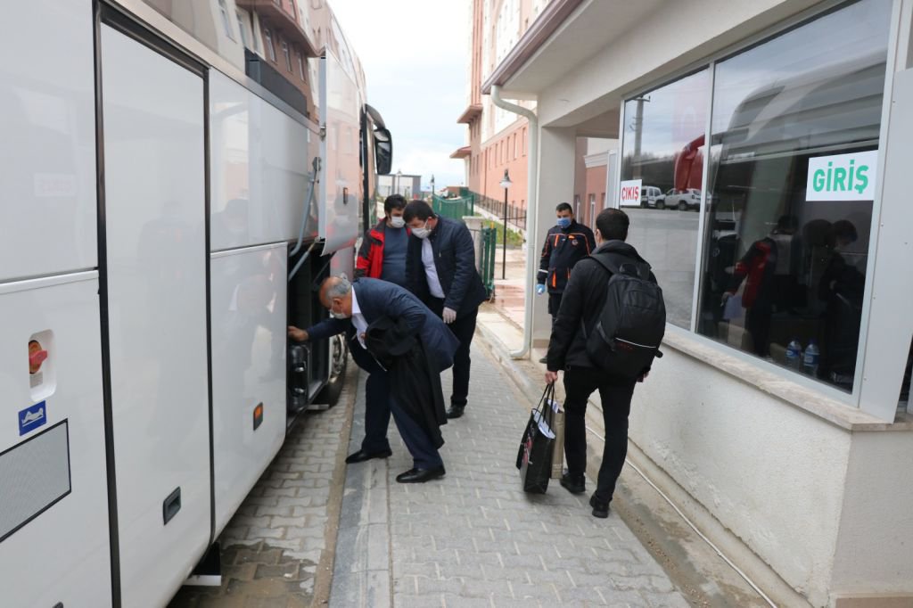 KARANTİNA SÜRESİ BİTENLER TAHLİYE OLDU