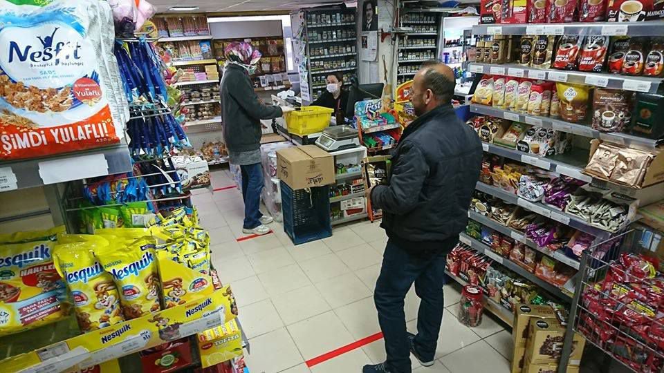 KORONAYA KIRMIZI BANTLI ÖNLEM