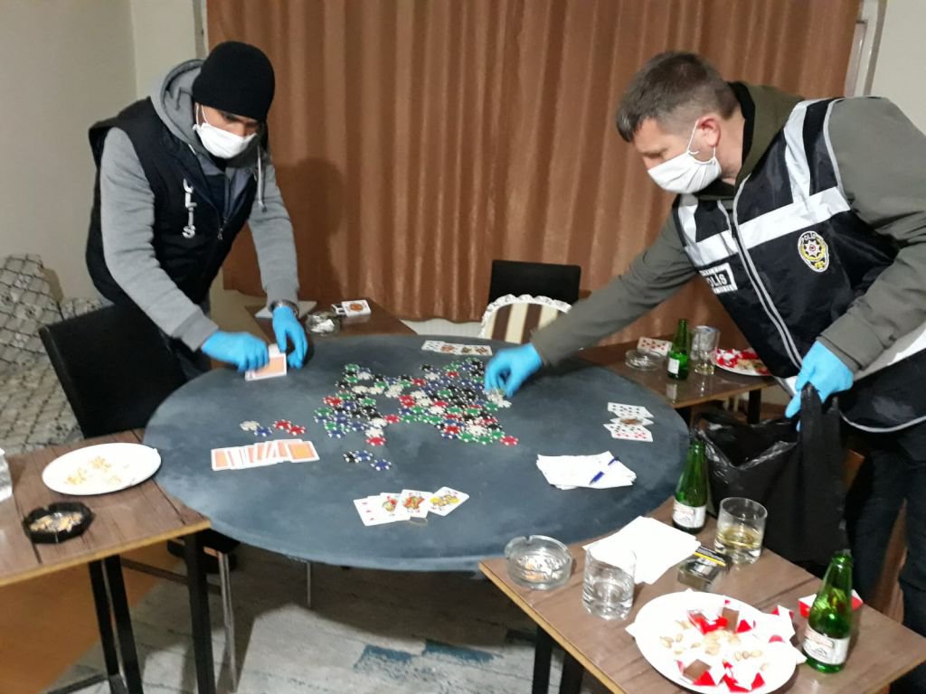 KUMAR OYNANAN EVE OPERASYON