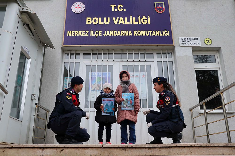 MESAFELER SEVGİYE ENGEL OLAMADI