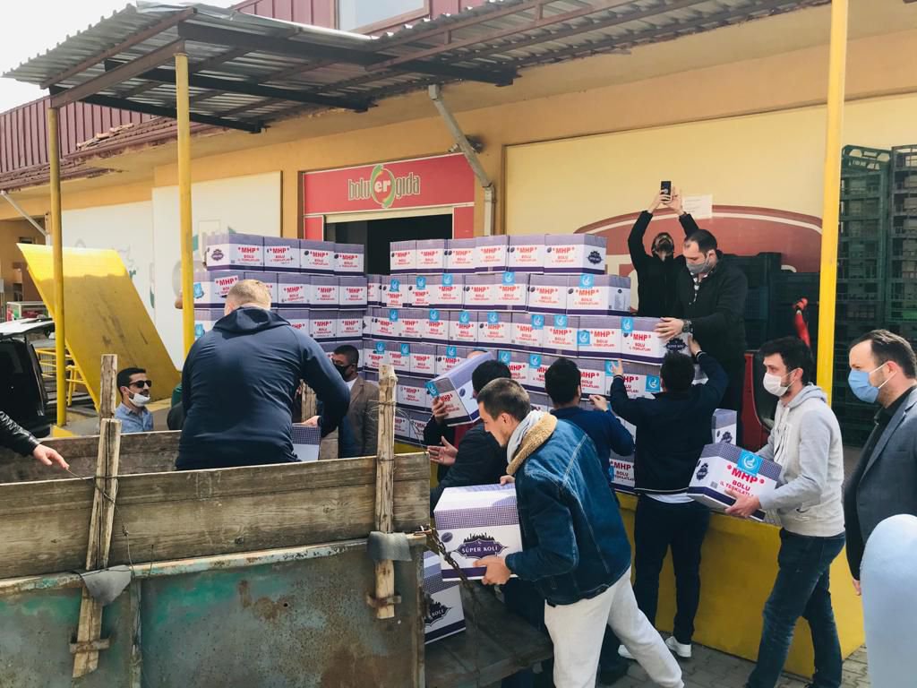 MHP'DEN İHTİYAÇ SAHİPLERİNE DESTEK