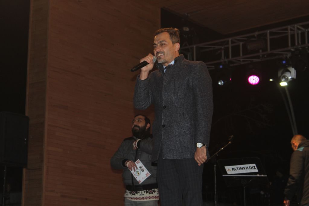 MUHTEŞEM BİR YILBAŞI KONSERİ