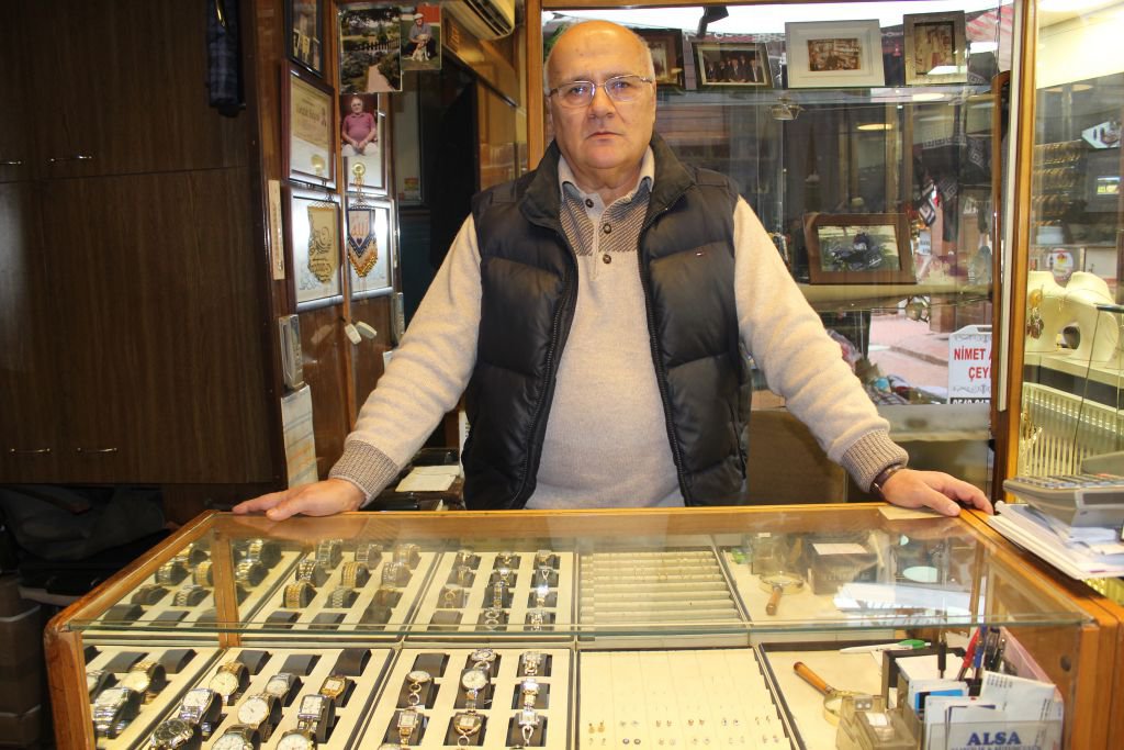 O AİLENİN SON USTASI